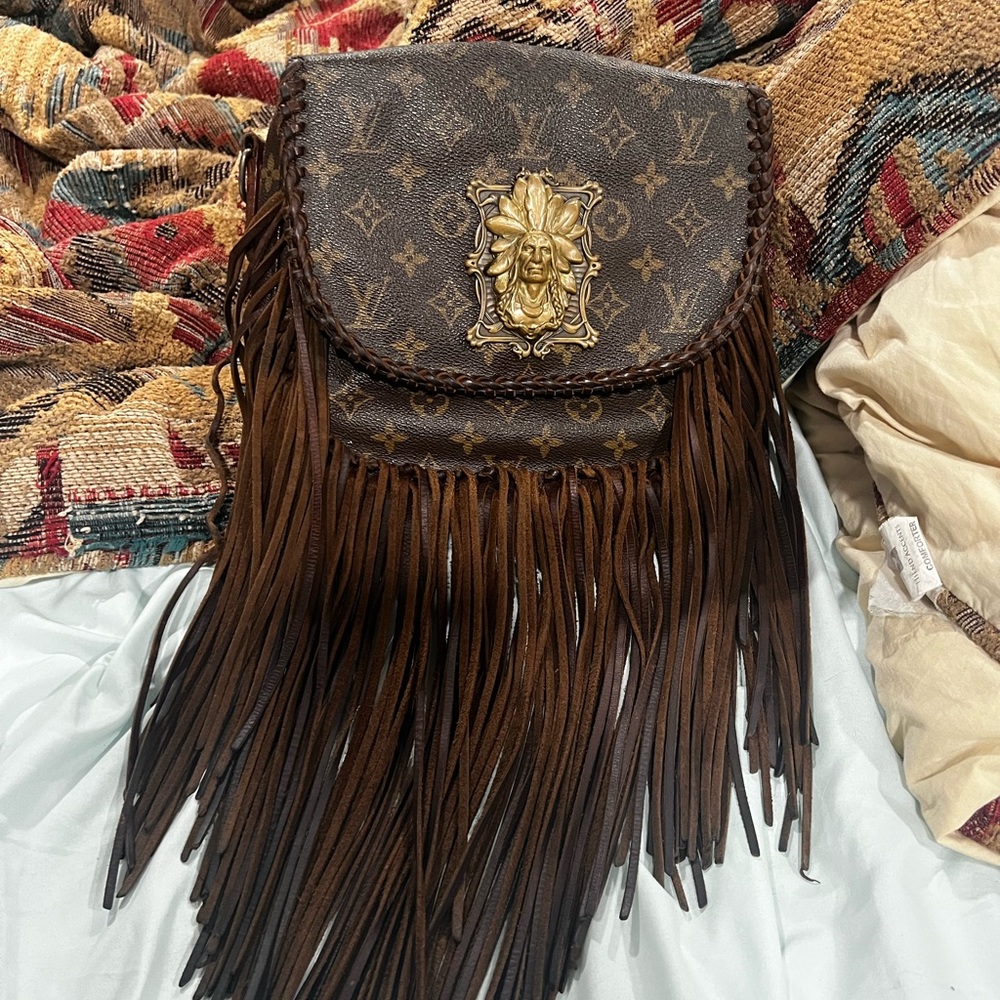 Fringe Louis Vuitton crossbody
